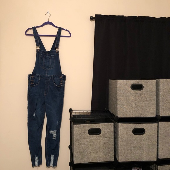 Forever 21 Denim - Forever 21 Distressed Cropped Overalls